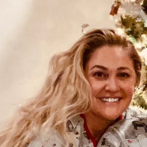 Meet your Posher, Dana